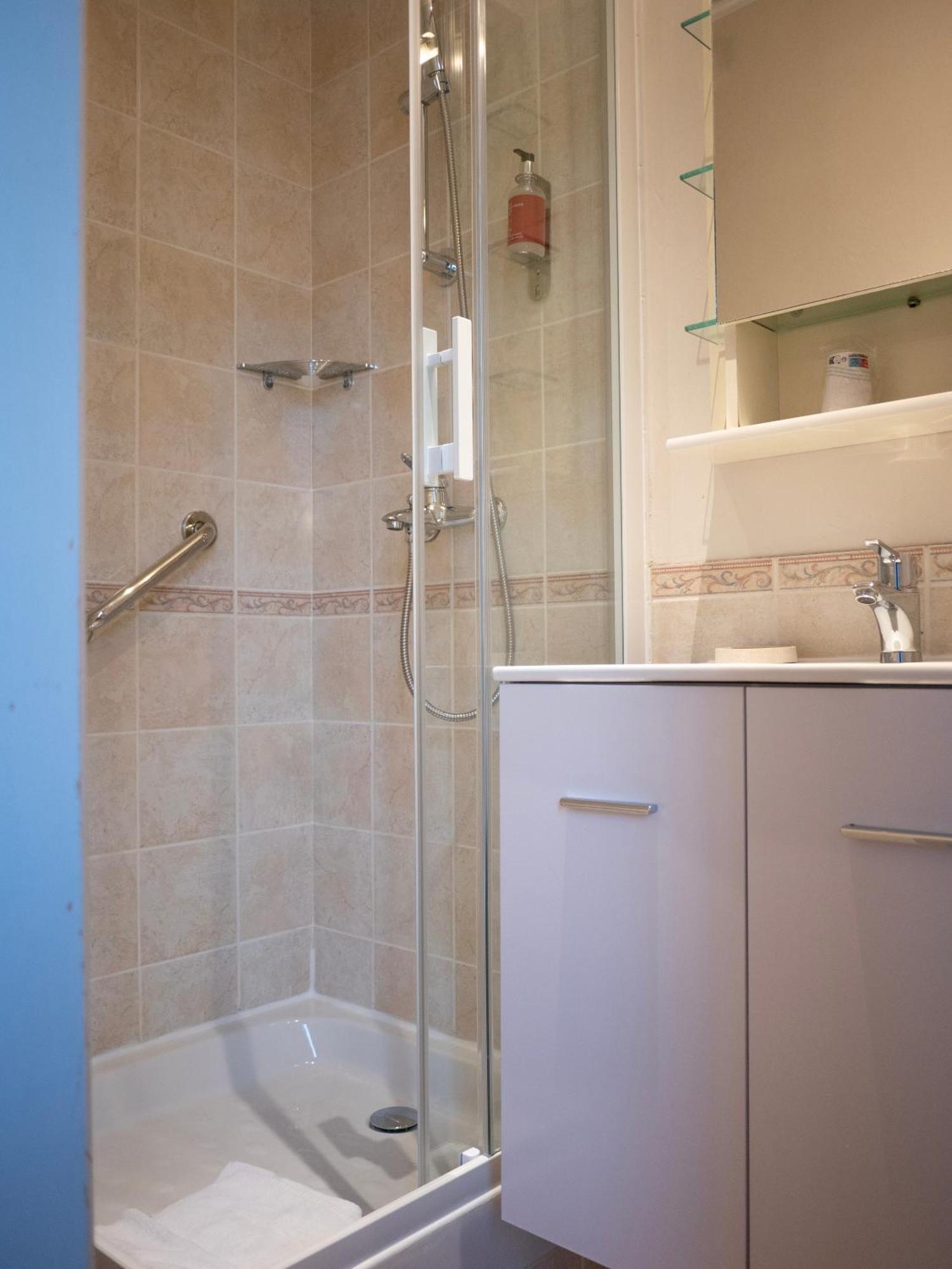 Hotel Gallia Екс ле Бен Екстериор снимка
